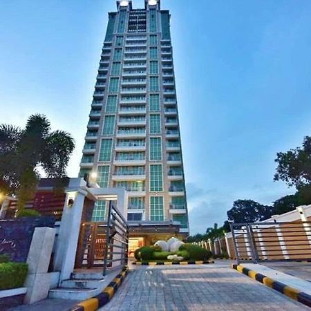 Padgett Place Prime Suites セブ市 エクステリア 写真