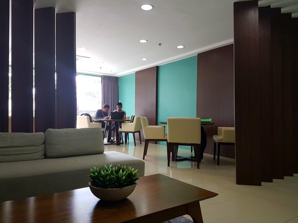 Padgett Place Prime Suites セブ市 エクステリア 写真